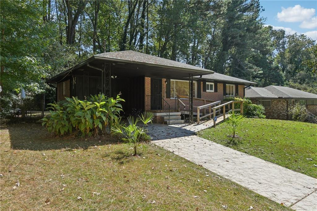 2226 Maxwell Drive SW