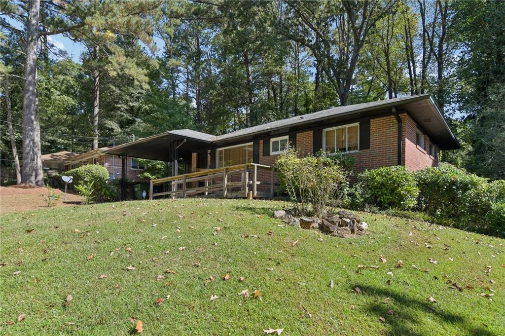 2226 Maxwell Drive SW