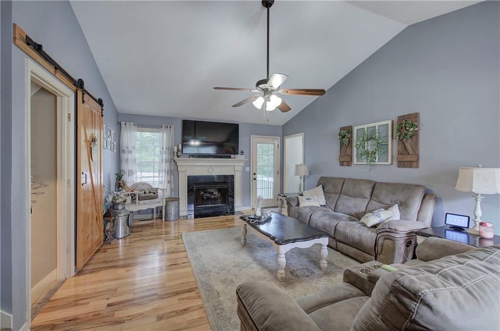 62 Lazy Water Drive SW