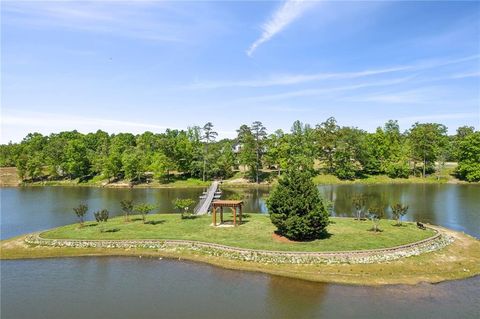 A home in Flowery Branch