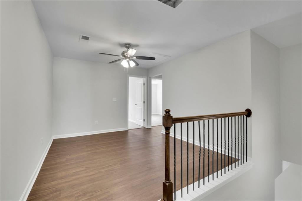 4965 WHITEOAK Walk SE 19