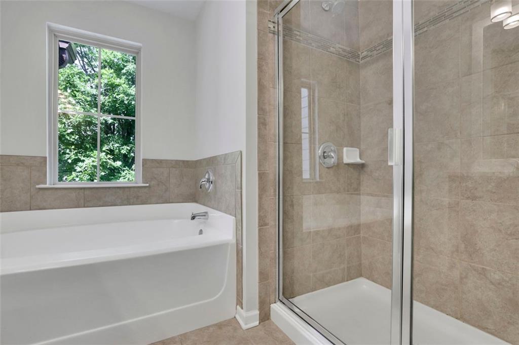 4965 Whiteoak Walk #19, Smyrna, Georgia image 8