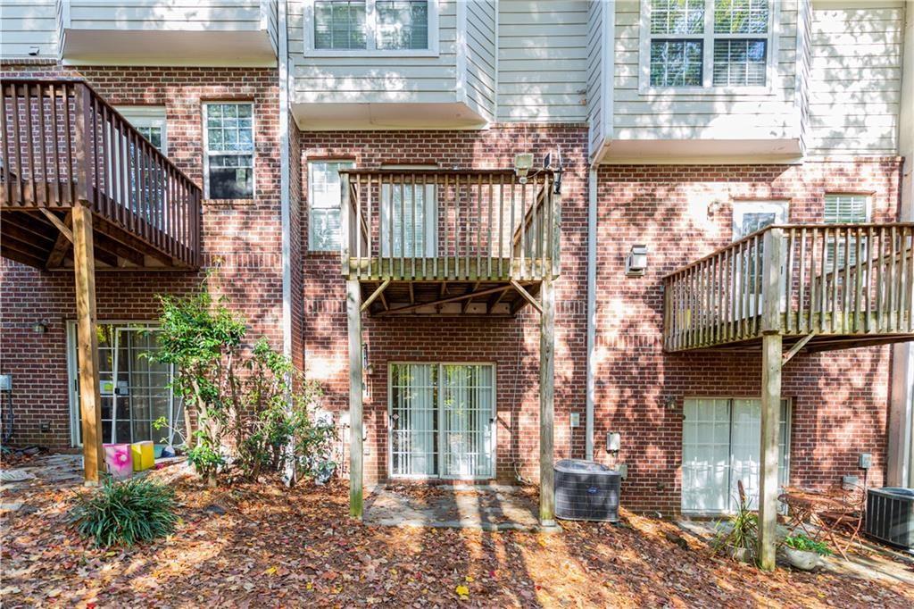3160 Mill Springs