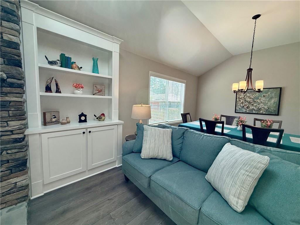 363 Homestead Crossing