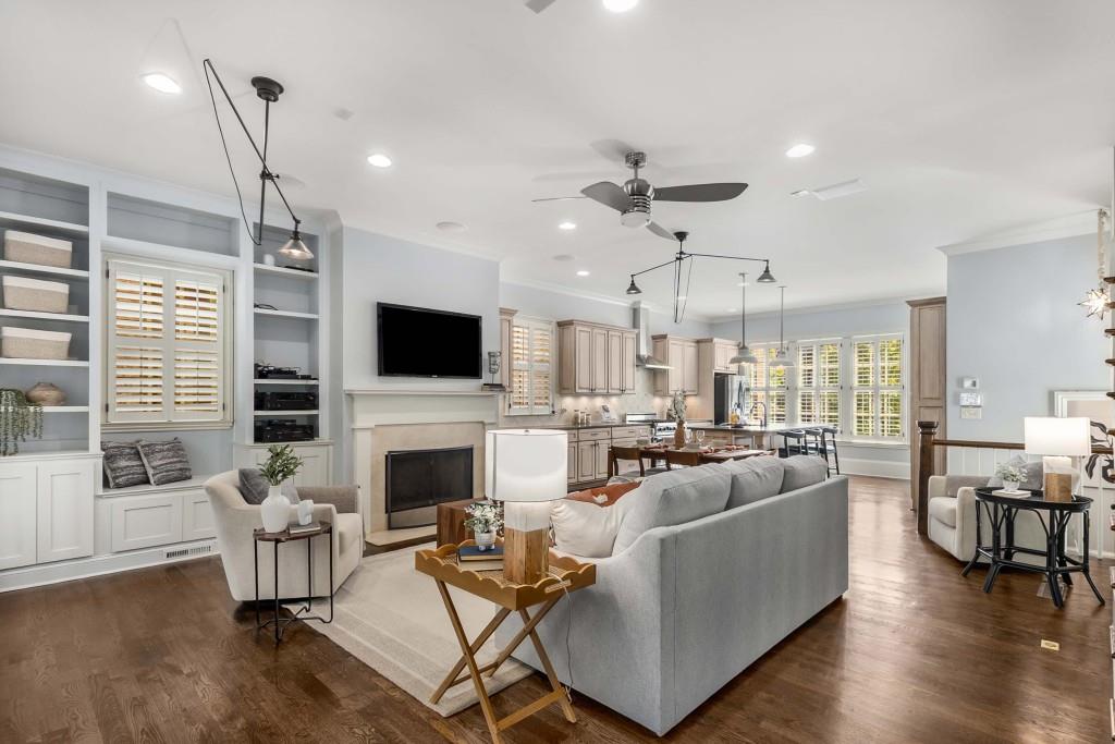 965 N Ormewood Park Drive SE