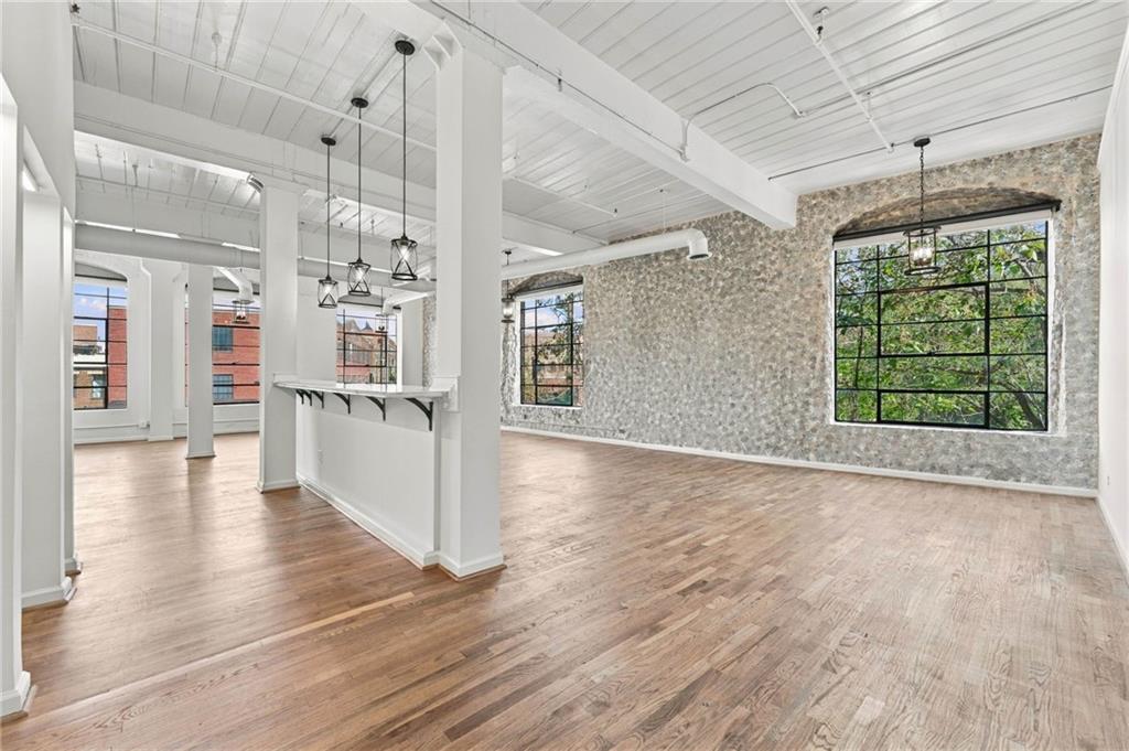 161 Mangum Street SW 200