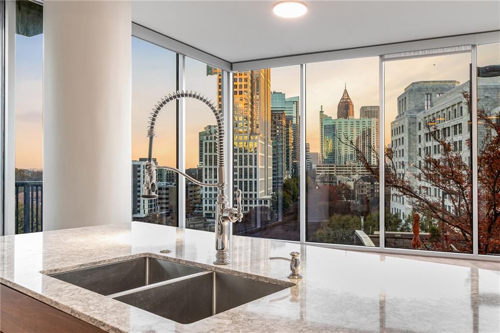 1080 Peachtree Street NE 910