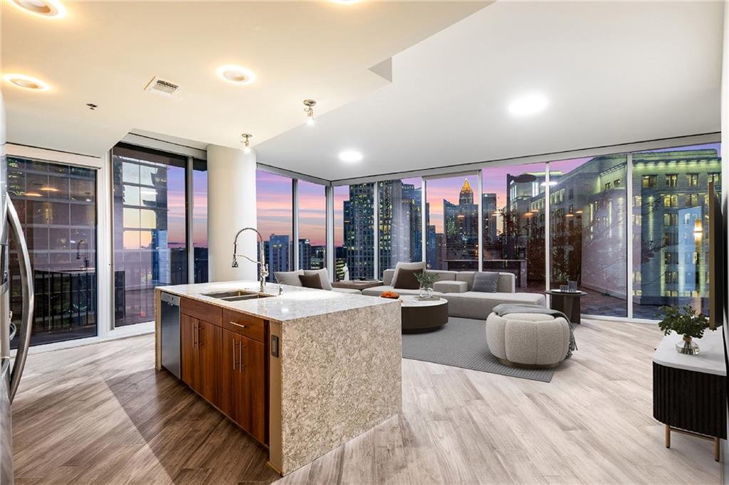 1080 Peachtree Street NE 910