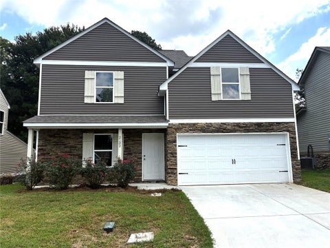 Homes For Sale - 2132 Rosemary Way<br/> Hall County, Gainesville, GA 30507