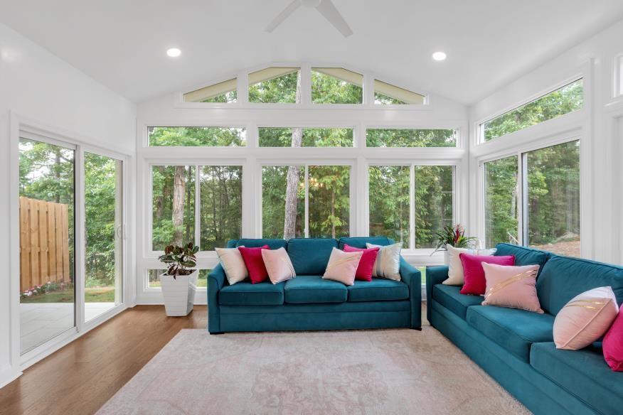 205 Lakeside Place