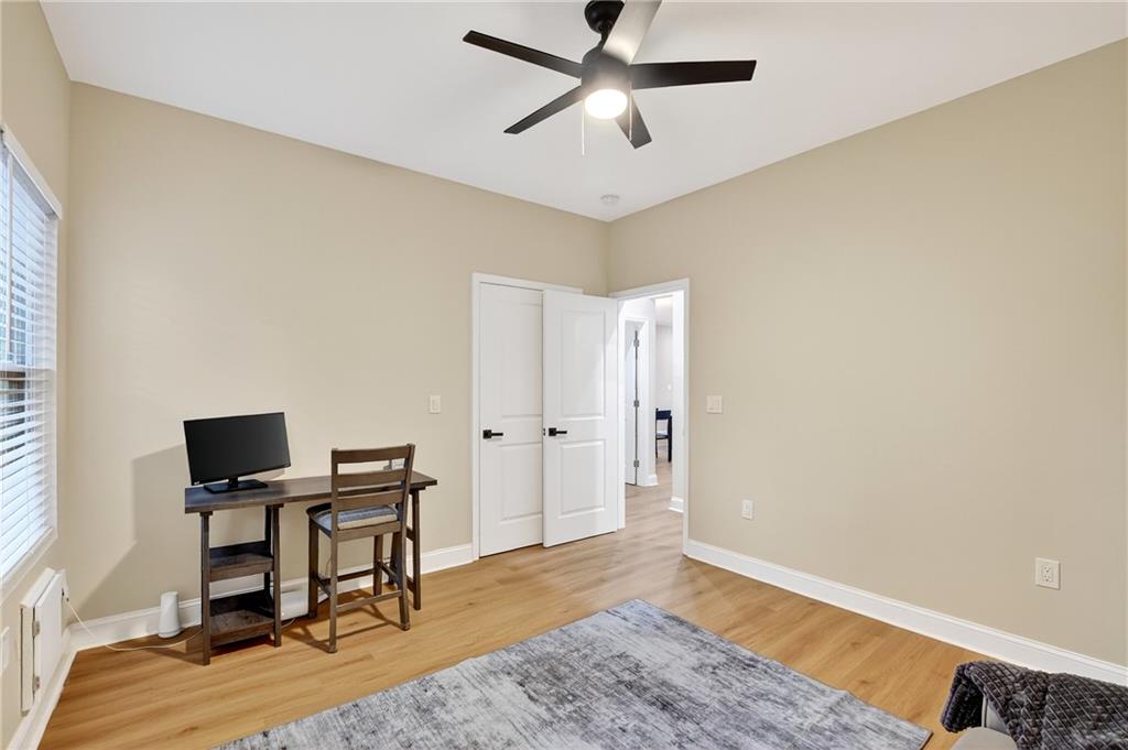 Jefferson Manor - Residential