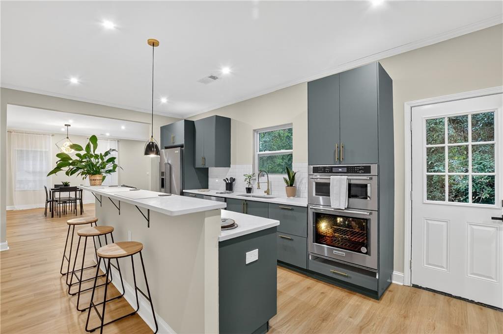 Jefferson Manor - Residential