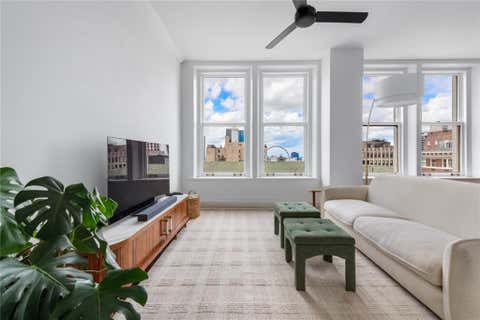 Condo For Sale - 57 Forsyth Street #8D<br/> Atlanta, GA 30303