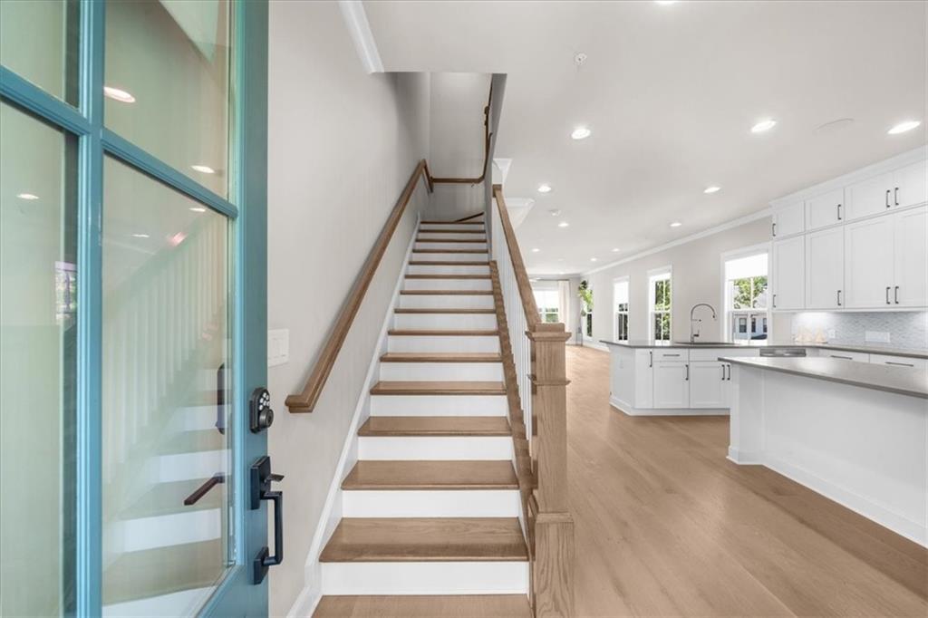 Chelsea Walk - Residential