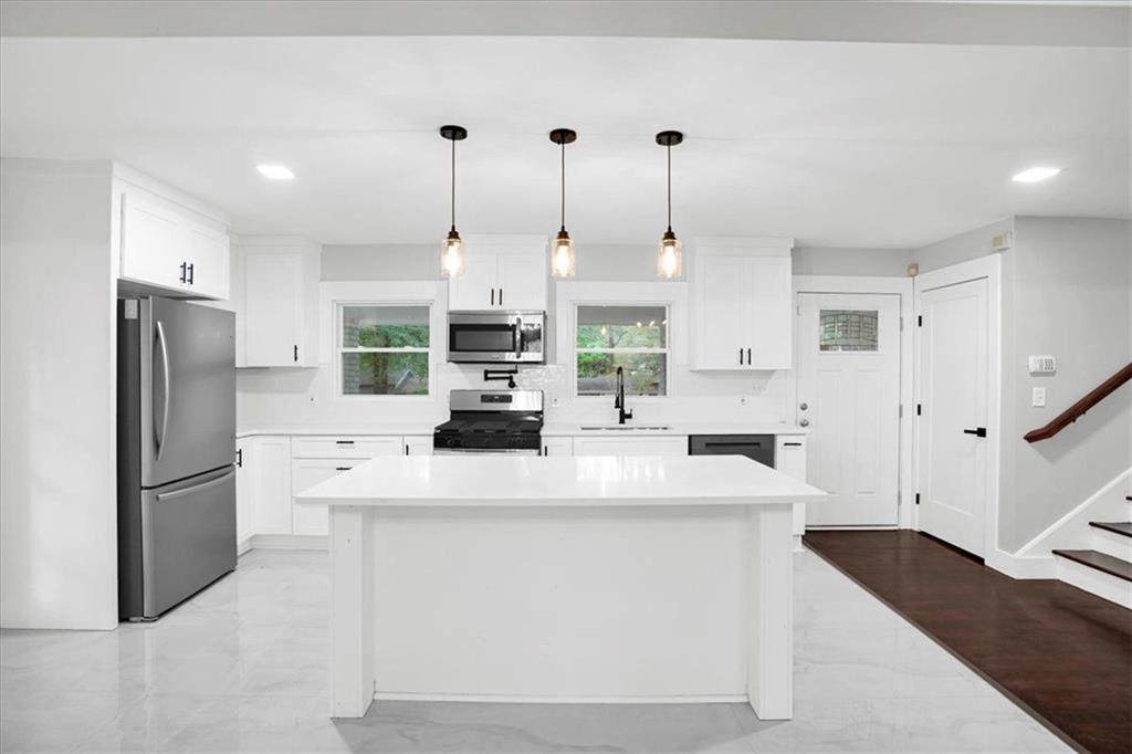 TILSON HEIGHTS - Residential