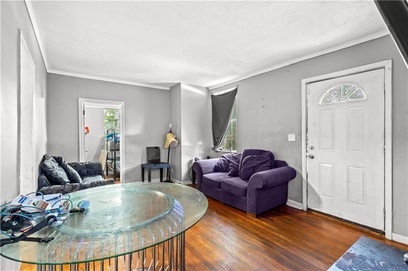 1324 Almont Drive SW