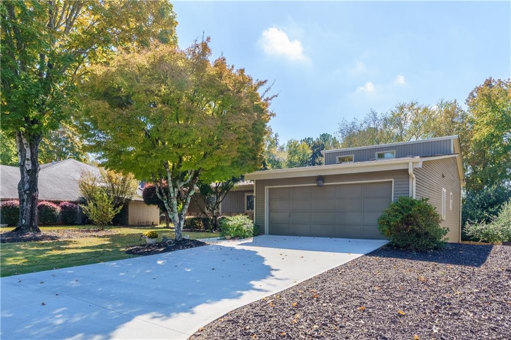 3810 Courtside Terrace