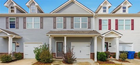 Townhouse For Sale - 3732 Acorn Drive<br/> Oakwood, GA 30566