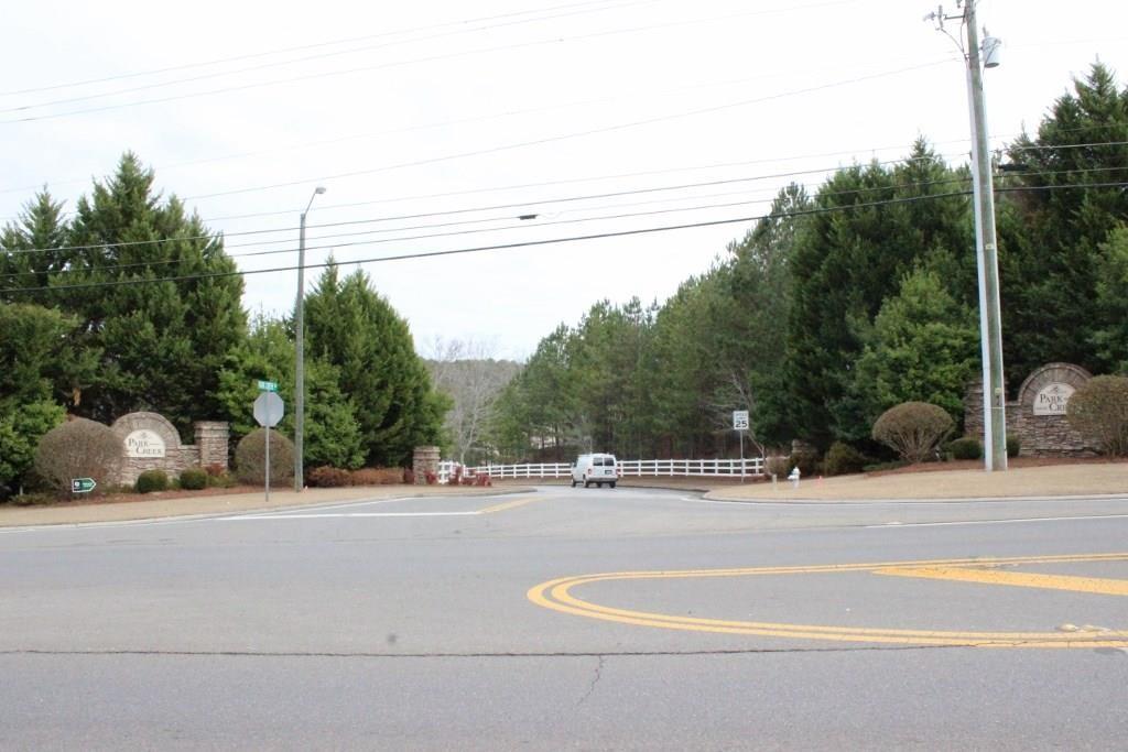 Park Creek - Land
