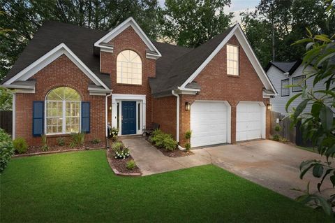 565 SAINT JAMES Court Lawrenceville GA 30044