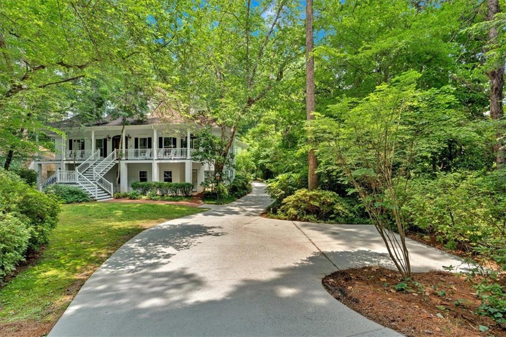 400 OLD IVY Road NE