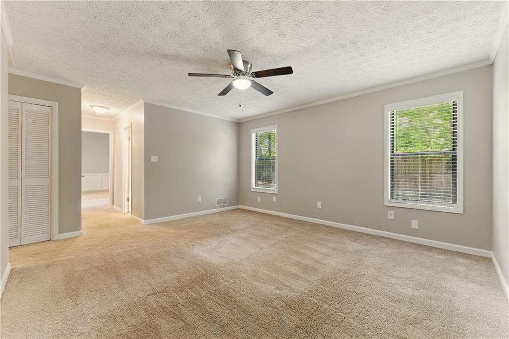 Holly Springs Crossing - Residential