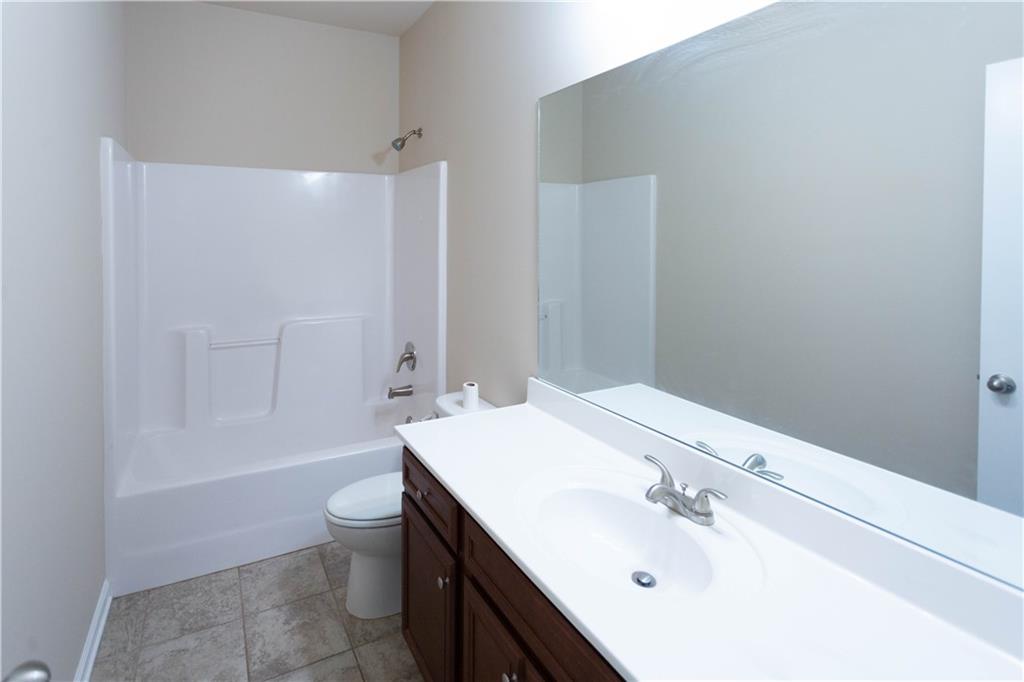 4509 Sweetwater Drive, Gainesville, Georgia image 10