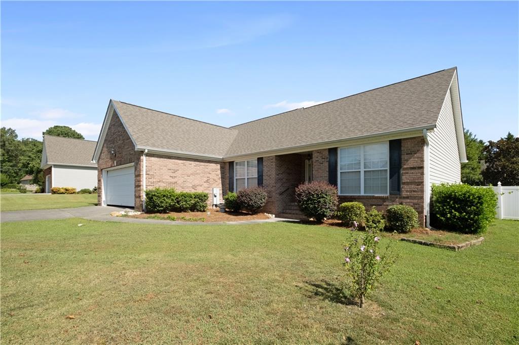 59 Water Mill Trace