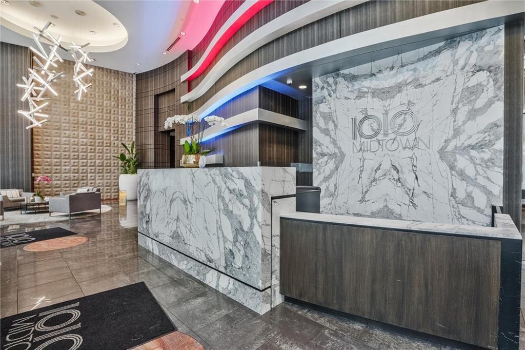1080 Peachtree Street NE 703