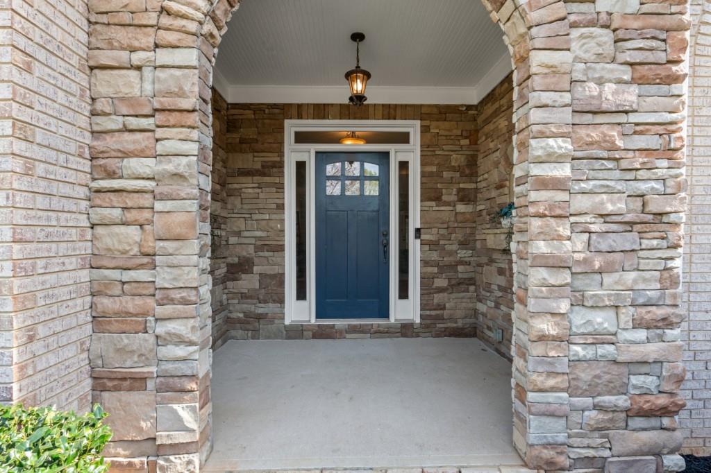 2405 Hickory Grove Drive