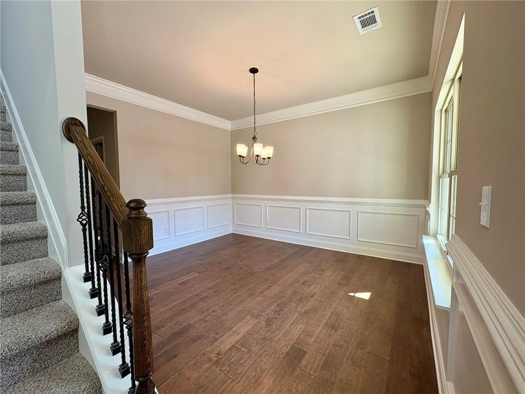 1027 Lakeview Oaks Court