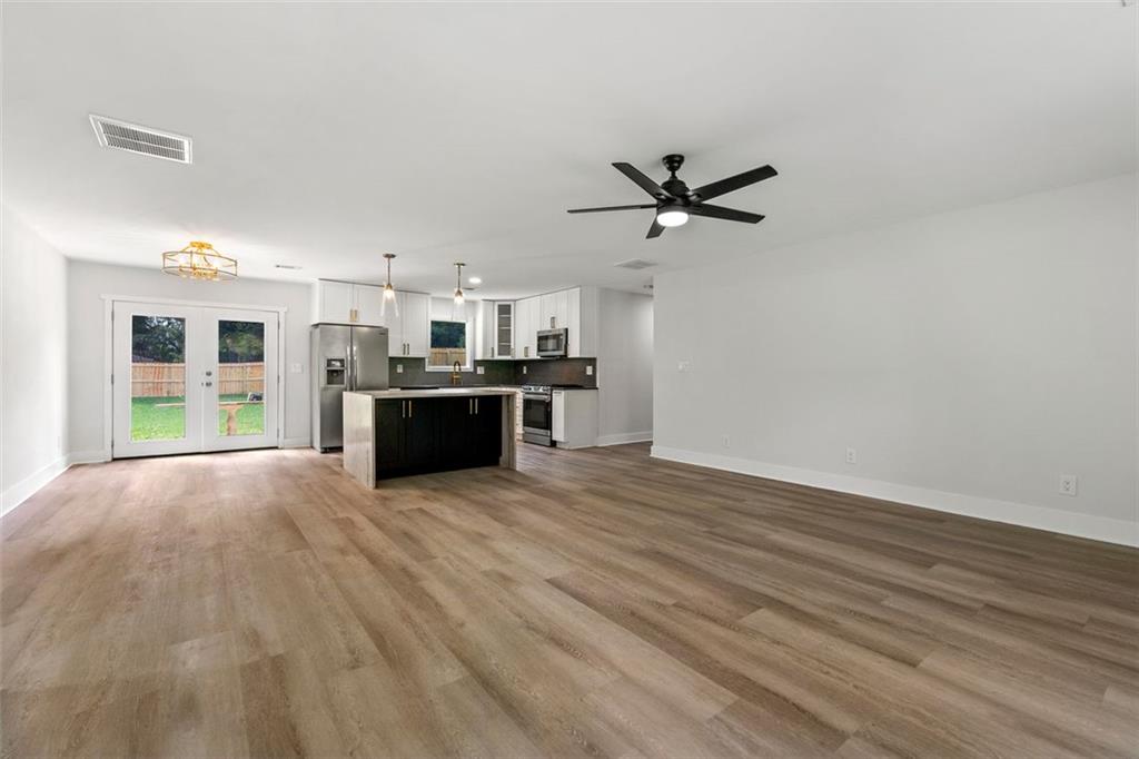 21 PARKMONT Drive