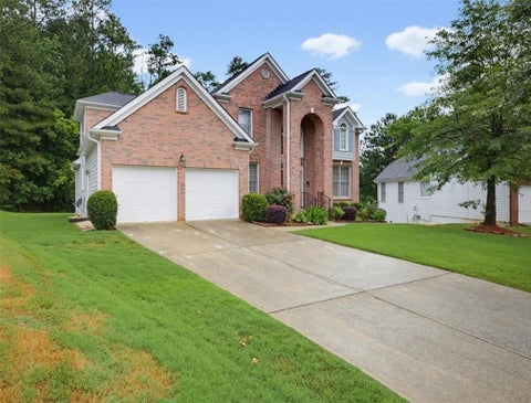 Homes For Sale - 4059 Ashland Circle<br/> Douglas County, Douglasville, GA 30135