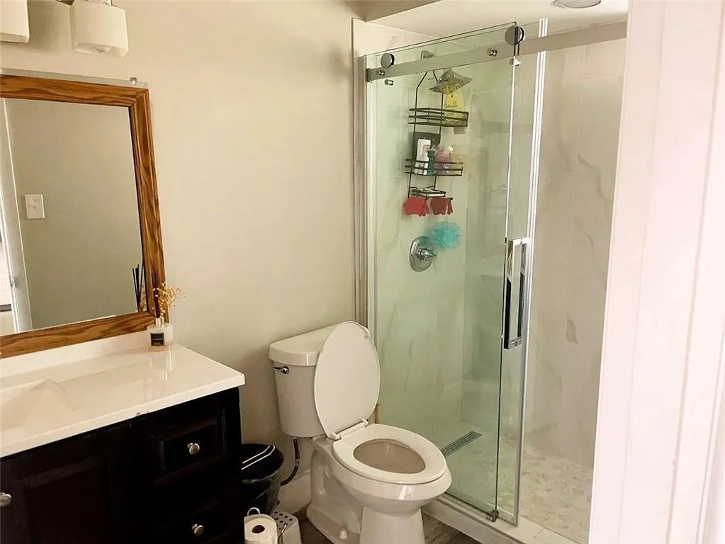 Atlanta, Georgia 30328, United States, 2 Bedrooms Bedrooms, ,2 BathroomsBathrooms,Residential,Active,254324