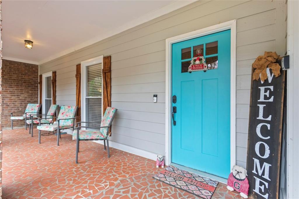 505 WYNCOURTNEY Drive NE