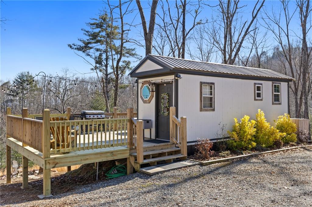 465 White Oak Circle