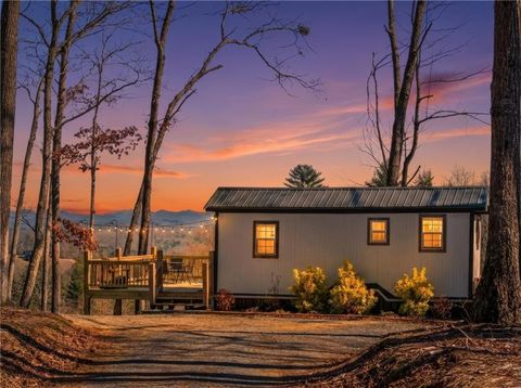 465 White Oak Circle Blue Ridge GA 30513