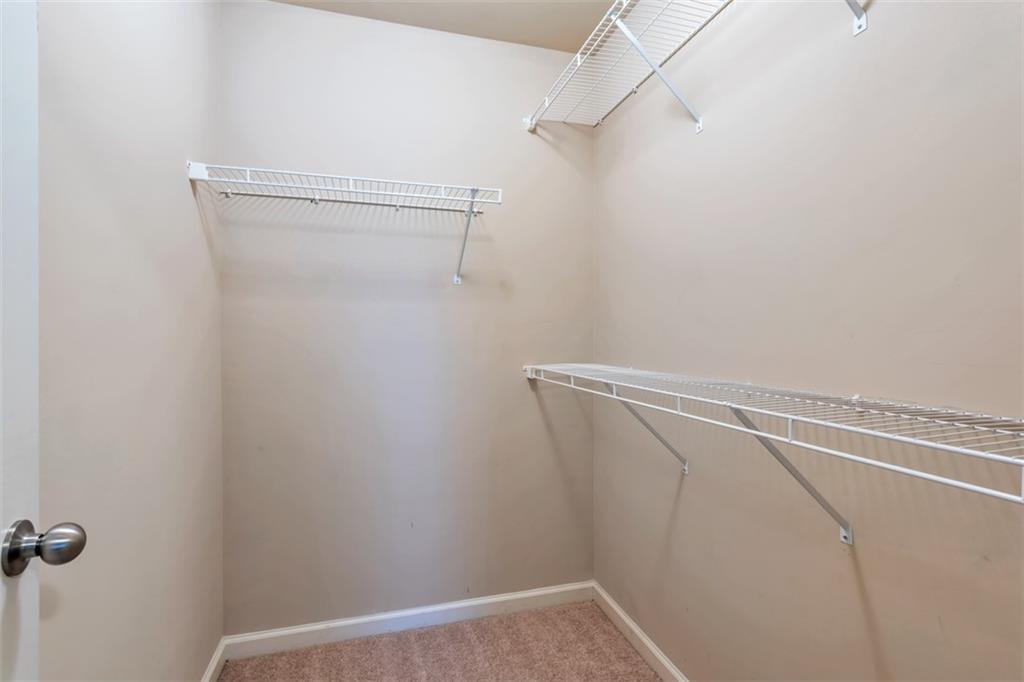 Lanier Walk - Residential Lease