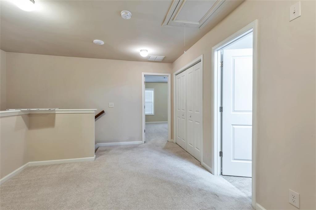 Lanier Walk - Residential Lease