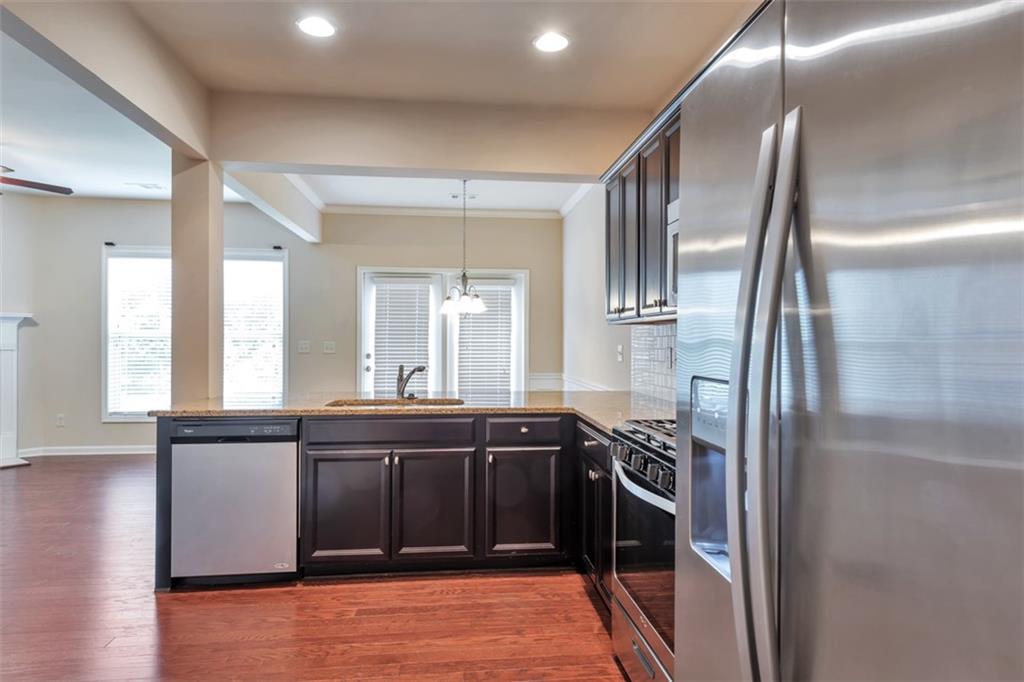Lanier Walk - Residential Lease