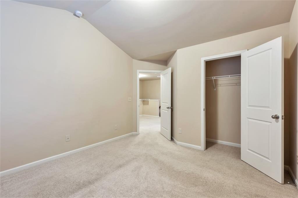 Lanier Walk - Residential Lease