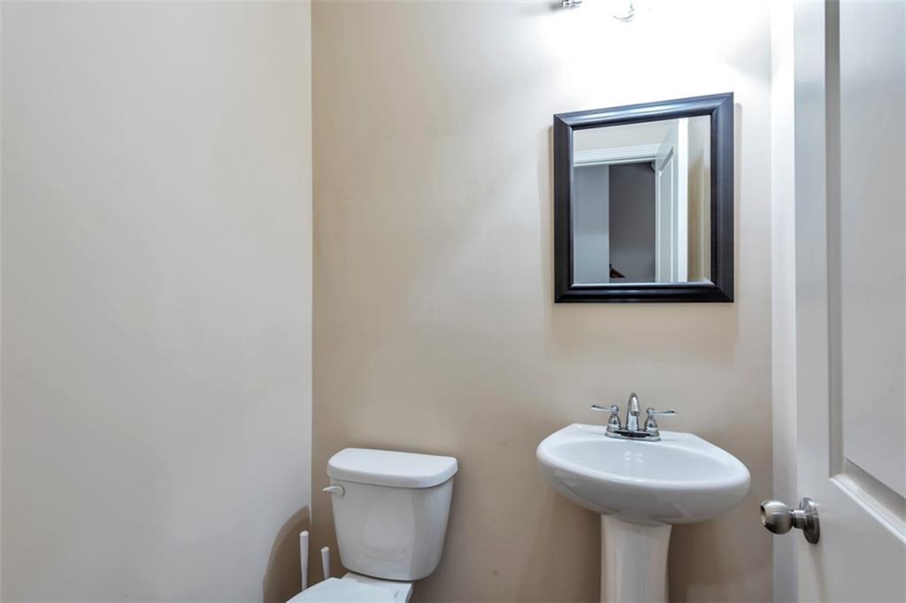 Lanier Walk - Residential Lease