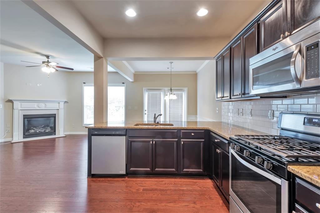Lanier Walk - Residential Lease