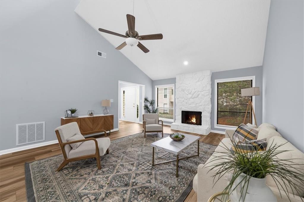 688 Serramonte Drive