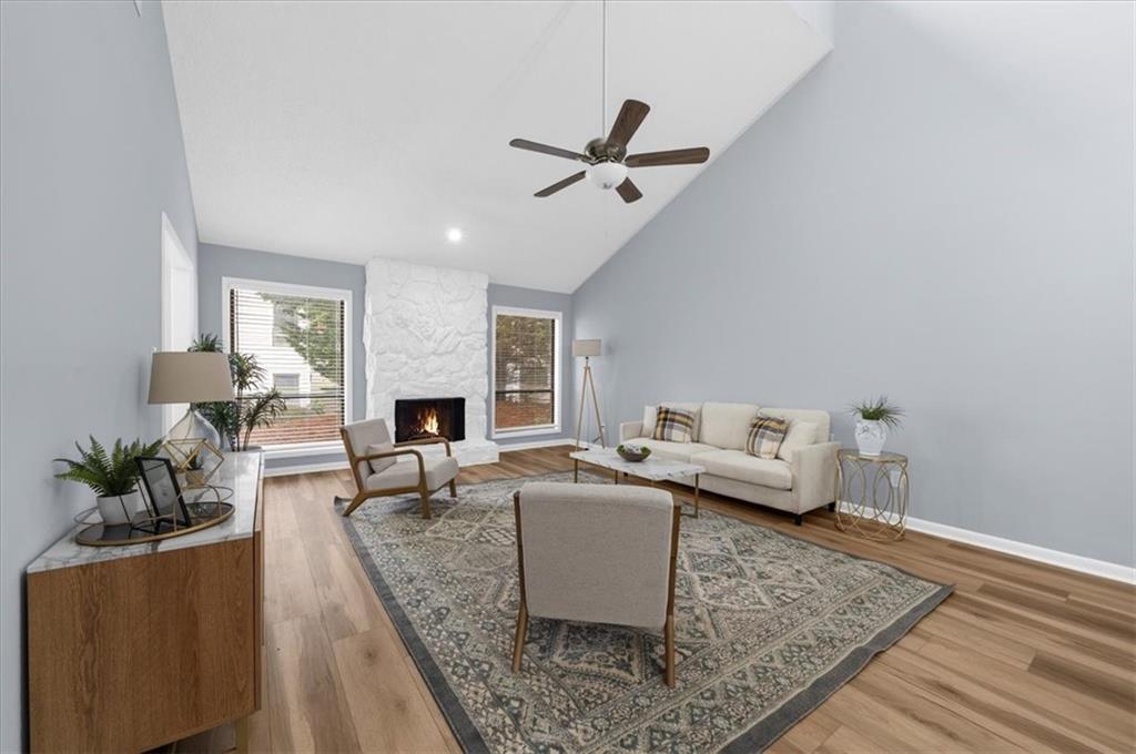 688 Serramonte Drive