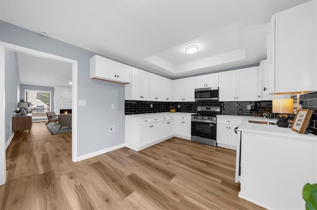 688 Serramonte Drive