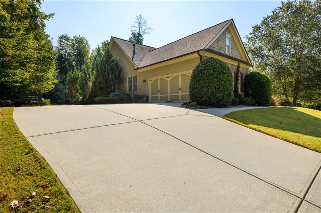 5717 Winding Rose Trail