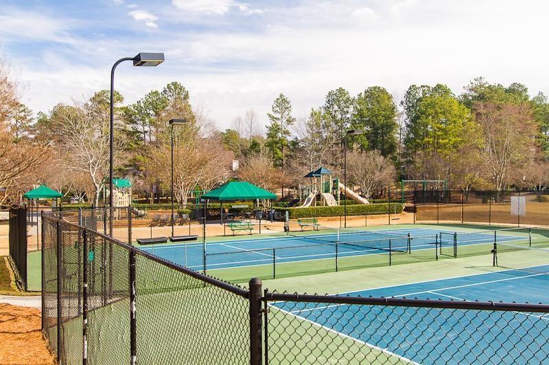 Nesbit Lakes - Residential Lease
