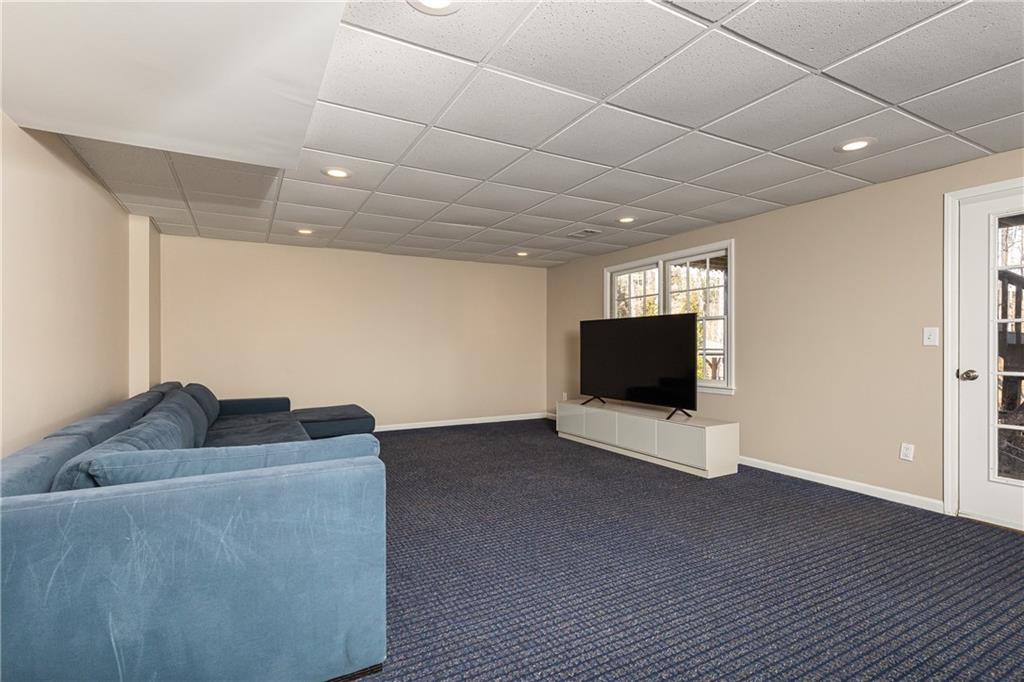 Nesbit Lakes - Residential Lease