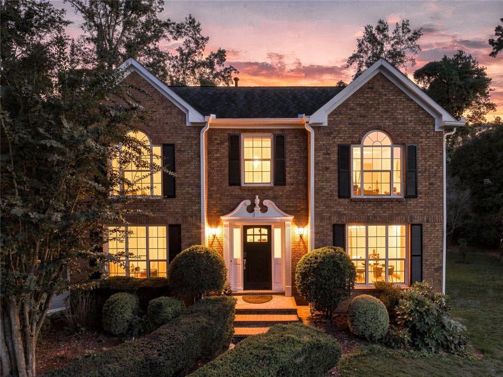 690 Ruxbury Court